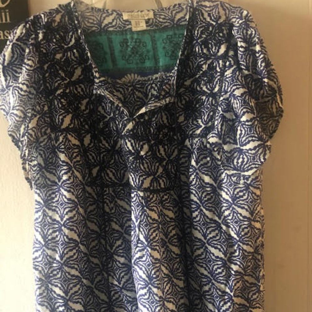 Rachel Zoe XL comfy and cute